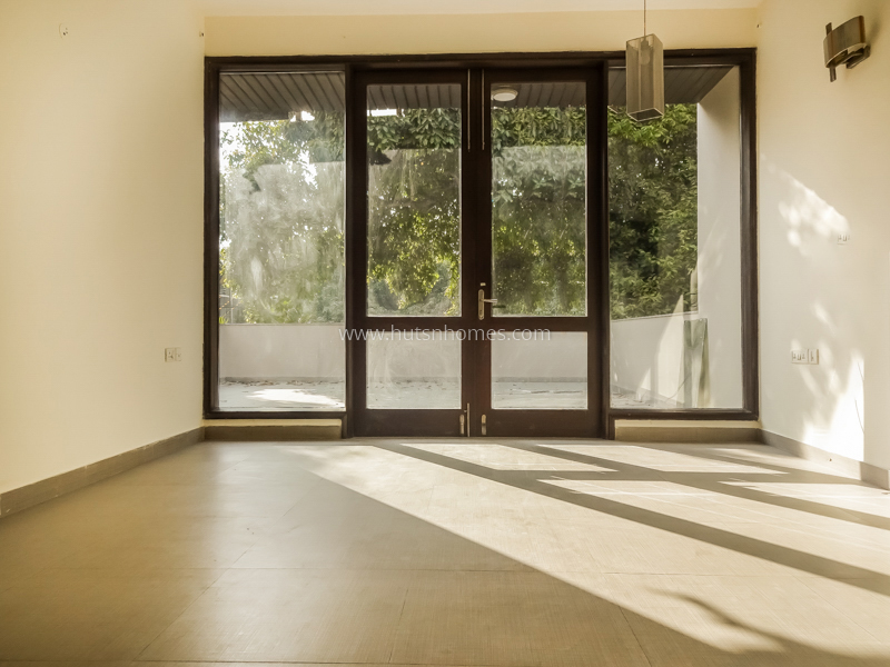 7 BHK Farm House For Rent in Dlf Chattarpur Farms