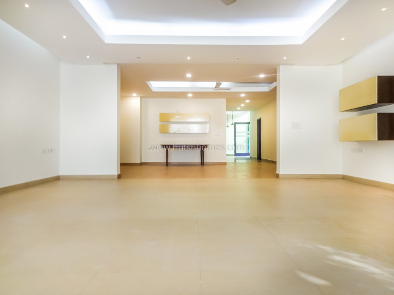 7 BHK Farm House For Rent in Dlf Chattarpur Farms