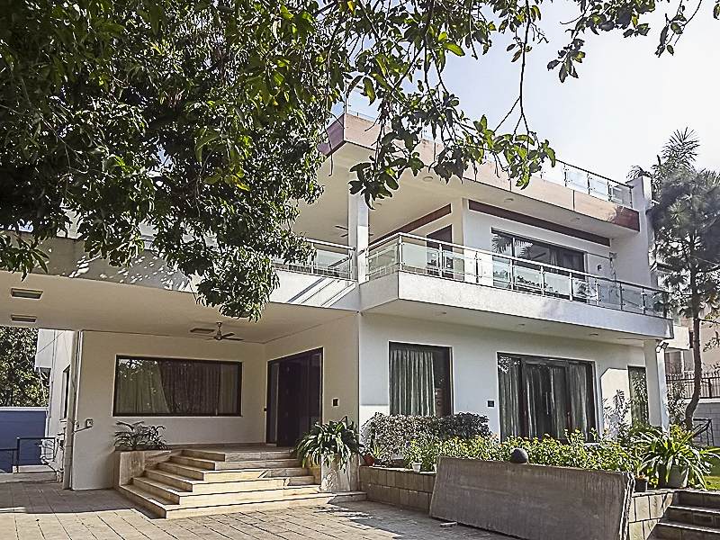 6 BHK Farm House For Rent in Vasant Kunj