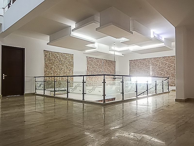 6 BHK Farm House For Rent in Vasant Kunj