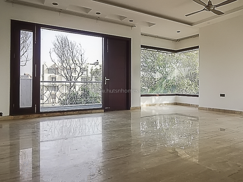 6 BHK Farm House For Rent in Vasant Kunj