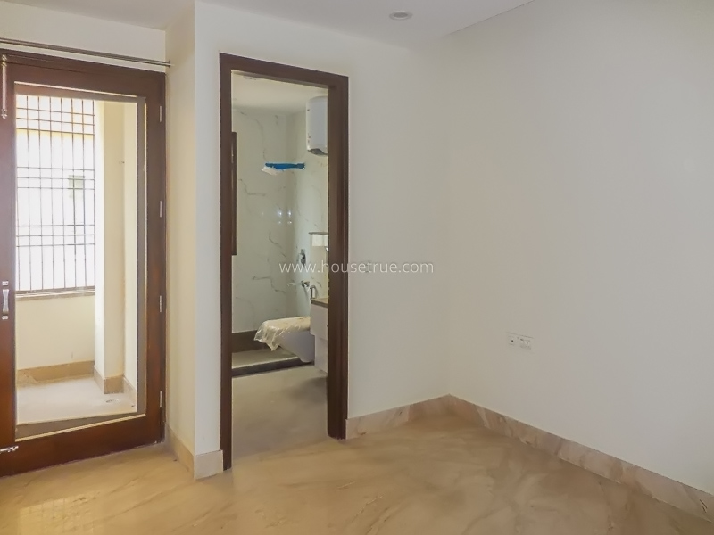 3 BHK Flat For Rent in Navjeevan Vihar