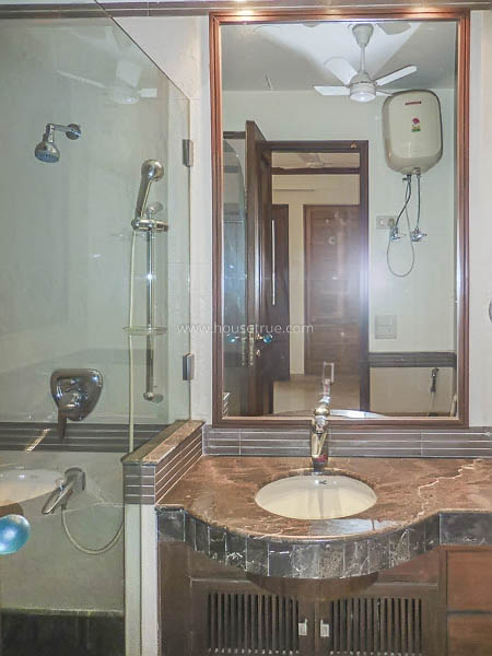 3 BHK Builder Floor For Rent in Golf Links
