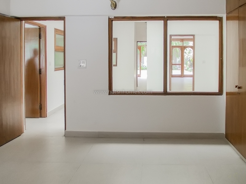 3 BHK Flat For Rent in 166