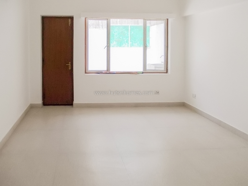 3 BHK Flat For Rent in 166