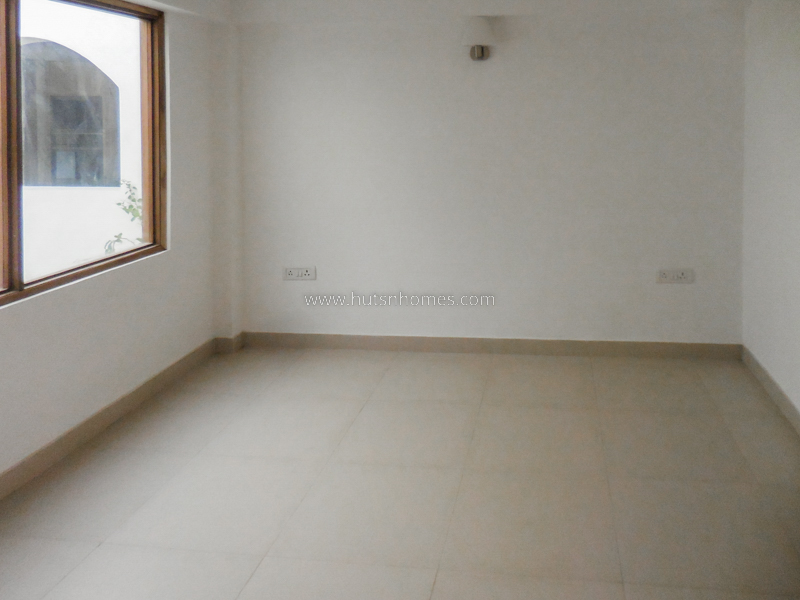 3 BHK Flat For Rent in Jor Bagh
