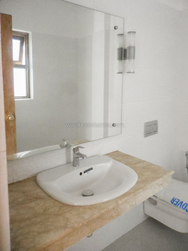 3 BHK Flat For Rent in Jor Bagh