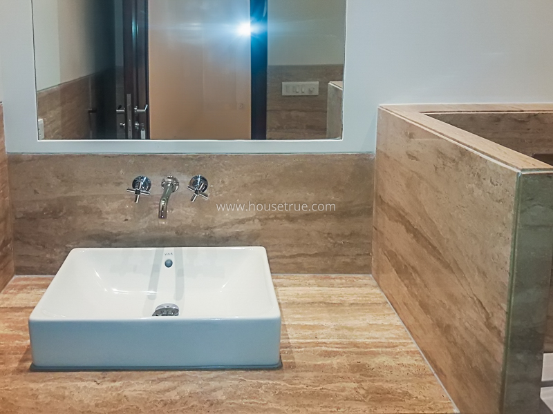 4 BHK Duplex For Rent in Vasant Vihar