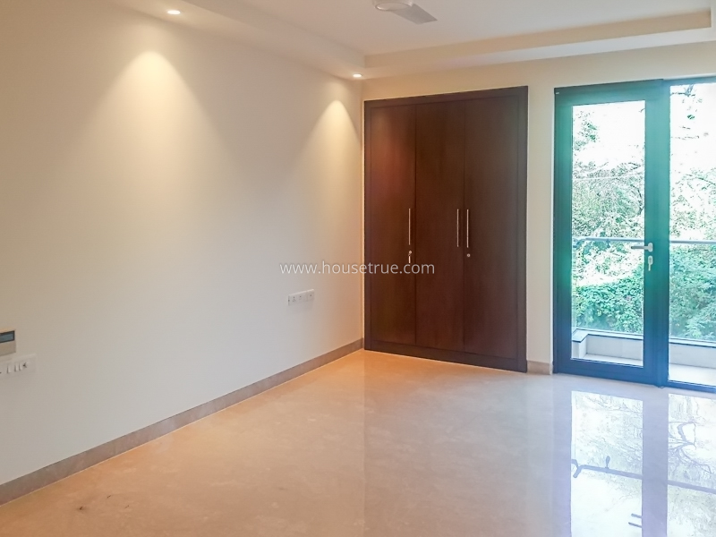 4 BHK Duplex For Rent in Vasant Vihar