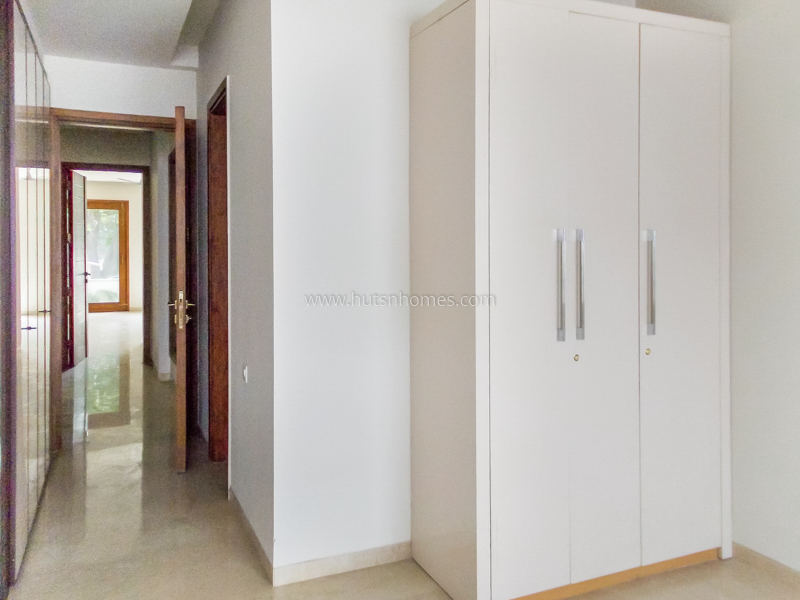 3 BHK Flat For Rent in Jor Bagh