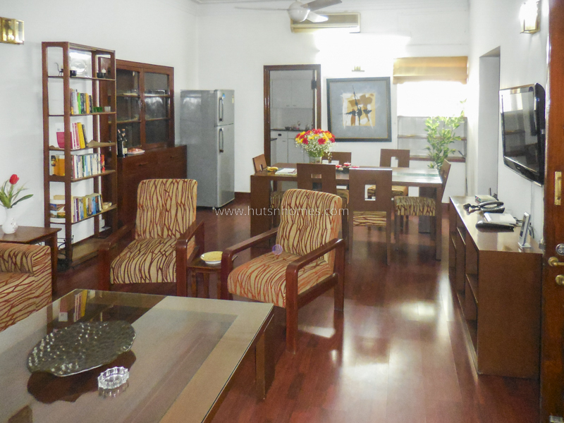 2 BHK Flat For Rent in Golf Links