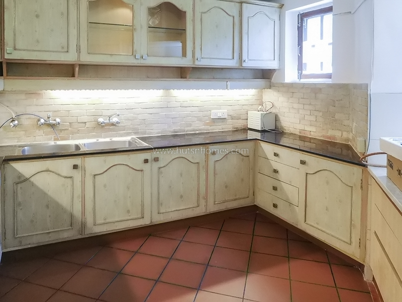 3 BHK Flat For Rent in Golf Links