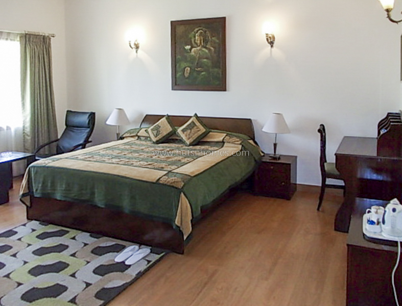 3 BHK Flat For Rent in Golf Links