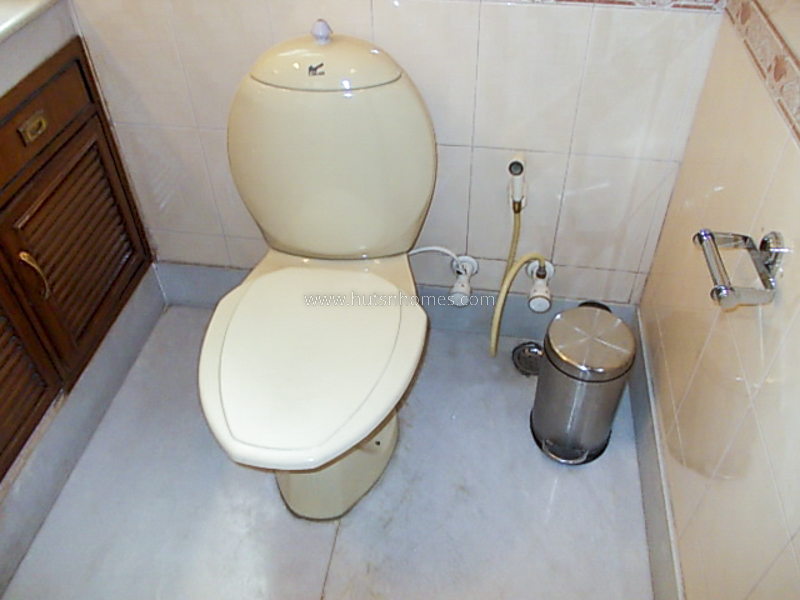3 BHK Flat For Rent in Golf Links