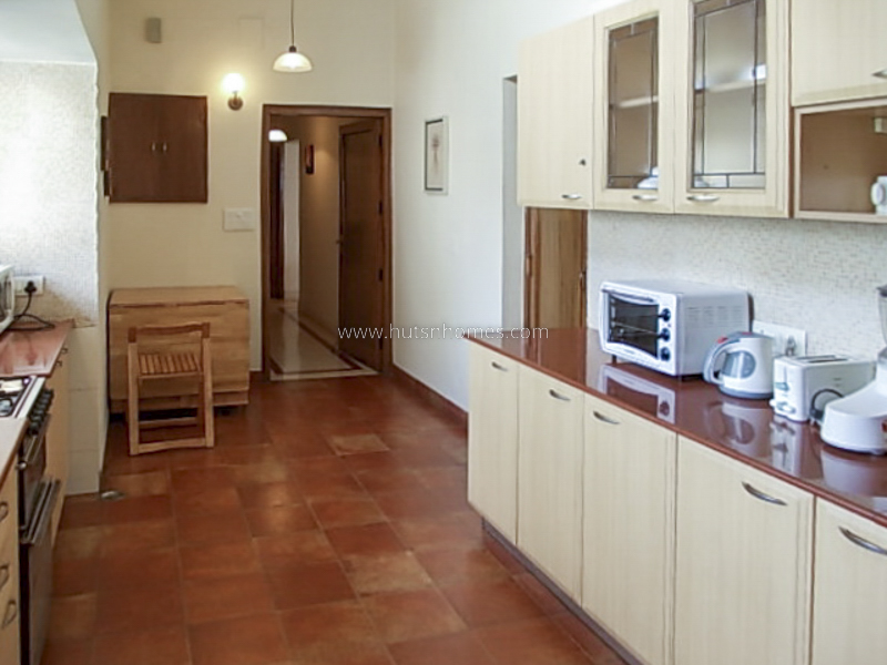 3 BHK Flat For Rent in Golf Links