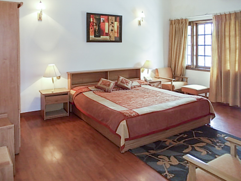 3 BHK Flat For Rent in Golf Links