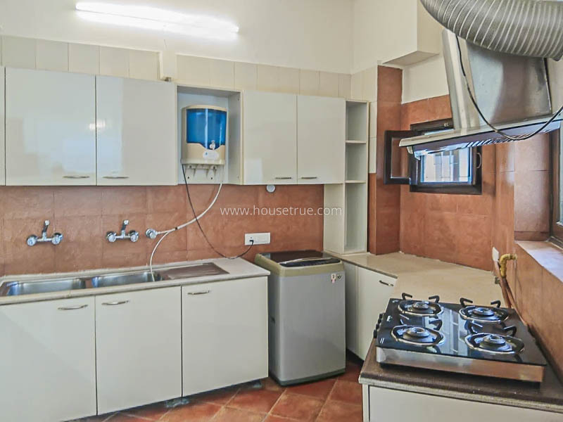 3 BHK Flat For Rent in Golf Links
