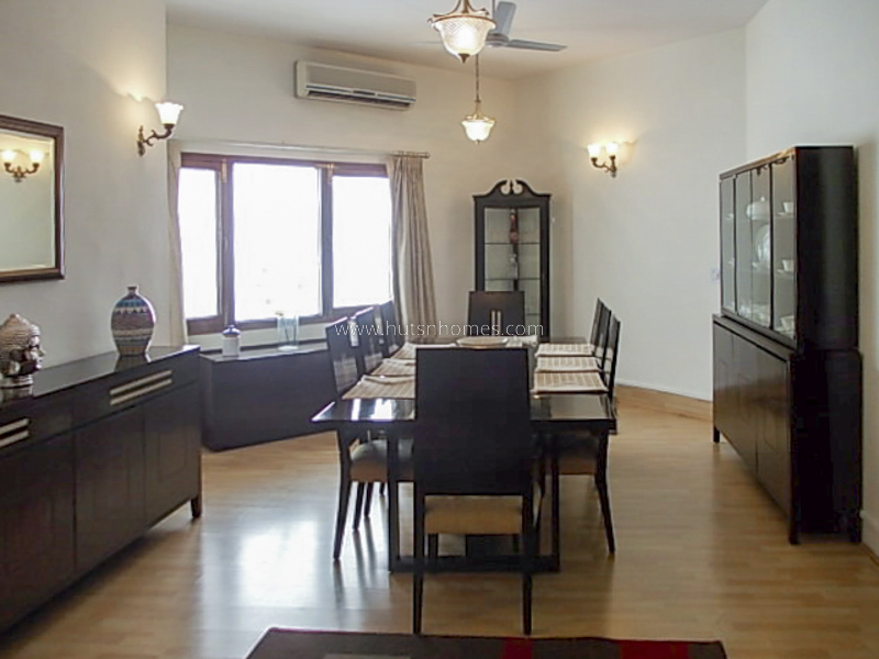 3 BHK Flat For Rent in Golf Links