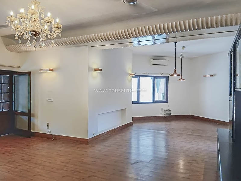 3 BHK Flat For Rent in Golf Links