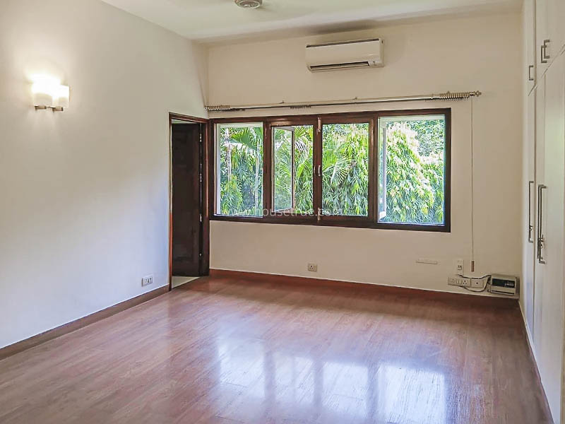 3 BHK Flat For Rent in Golf Links