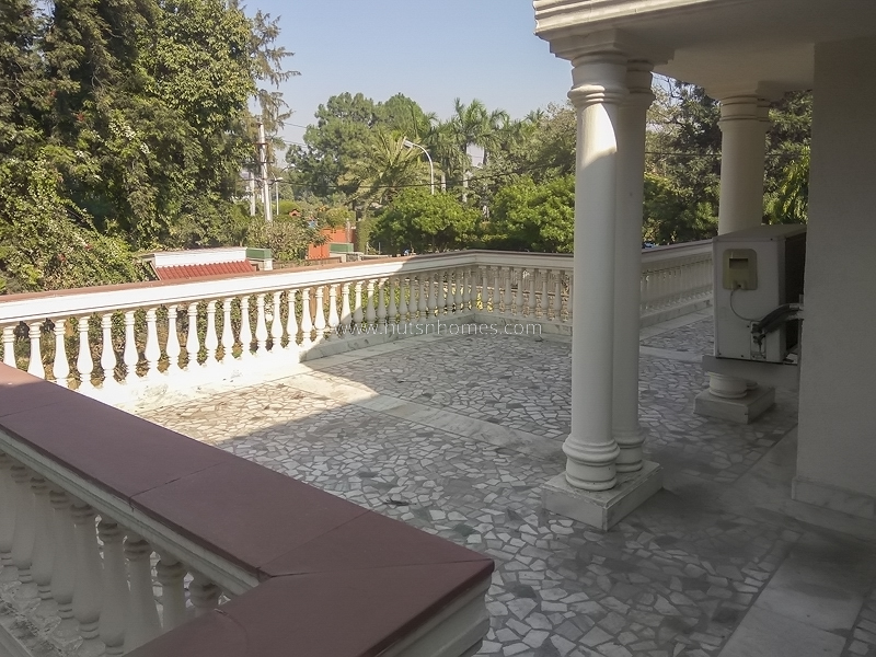 4 BHK Farm House For Rent in Westend Greens