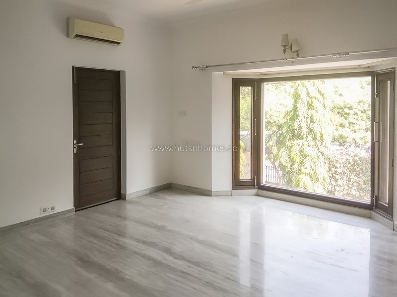4 BHK Farm House For Rent in Westend Greens
