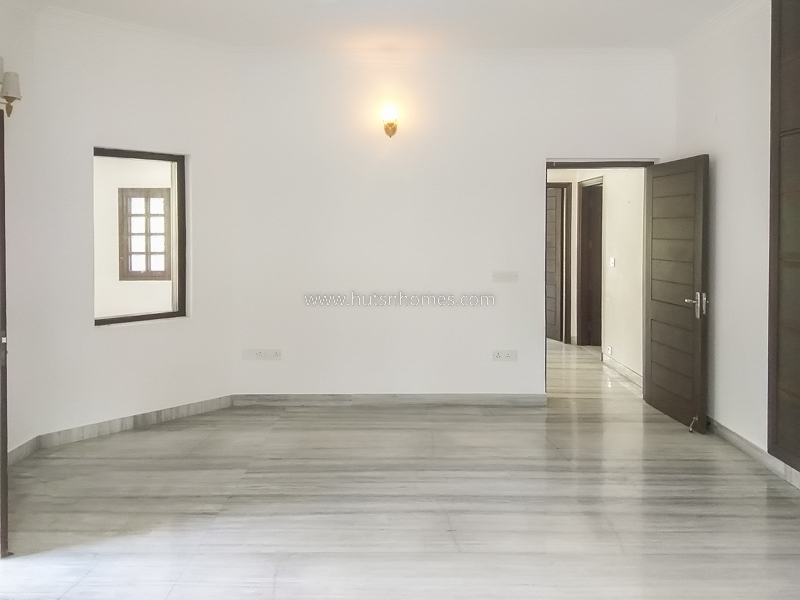 4 BHK Farm House For Rent in Westend Greens