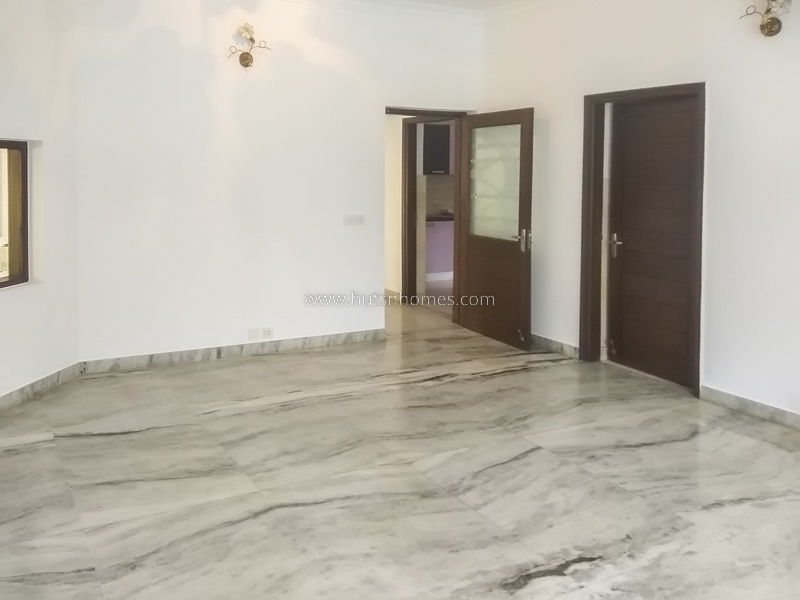 4 BHK Farm House For Rent in Westend Greens