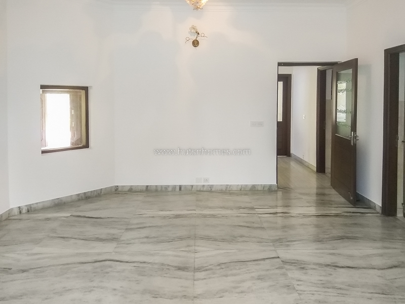 4 BHK Farm House For Rent in Westend Greens