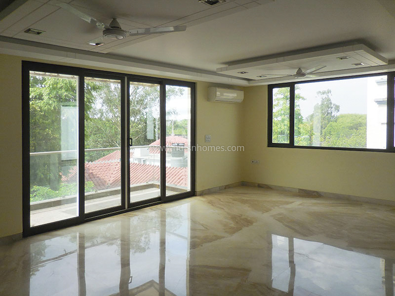 4 BHK Flat For Rent in Vasant Vihar
