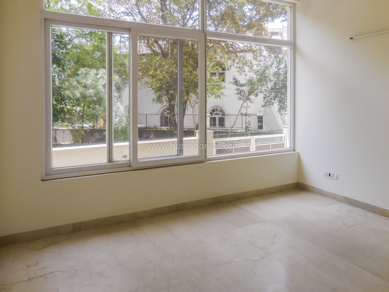 6 BHK Duplex For Rent in Shanti Niketan