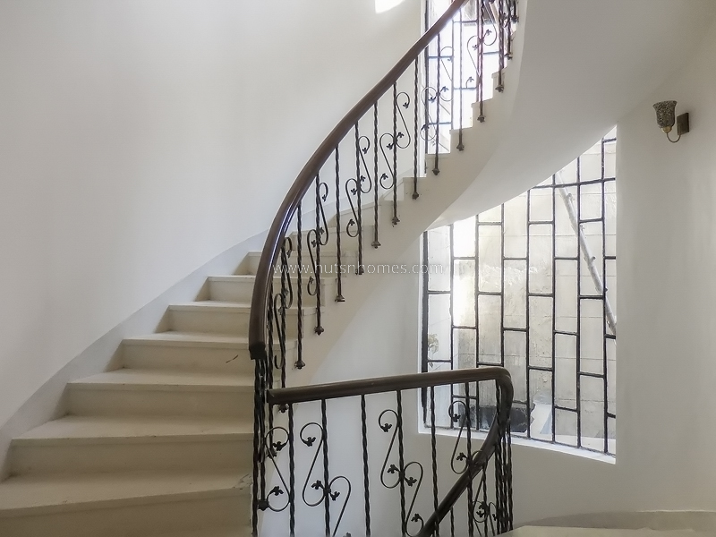 4 BHK House For Rent in Friends Colony West