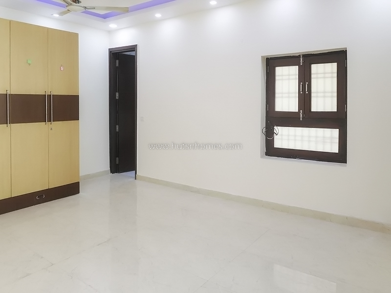 2 BHK Flat For Rent in Golf Links