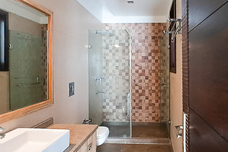 3 BHK Flat For Rent in Jor Bagh