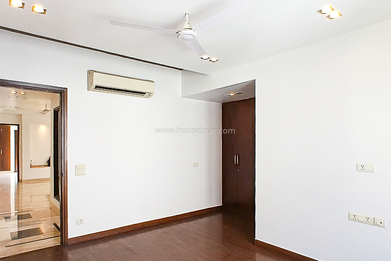 3 BHK Flat For Rent in Jor Bagh