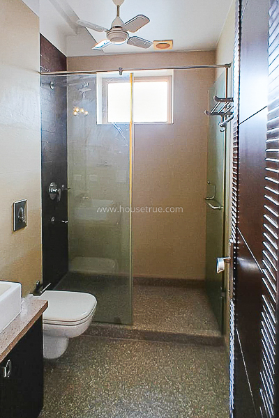 3 BHK Flat For Rent in Jor Bagh