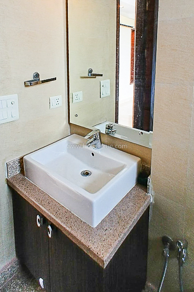 3 BHK Flat For Rent in Jor Bagh