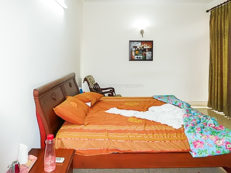 4 BHK Flat For Rent in Ishwar Nagar
