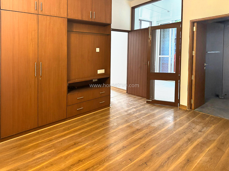 2 BHK Flat For Rent in Vasant Vihar