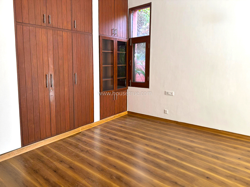 2 BHK Flat For Rent in Vasant Vihar
