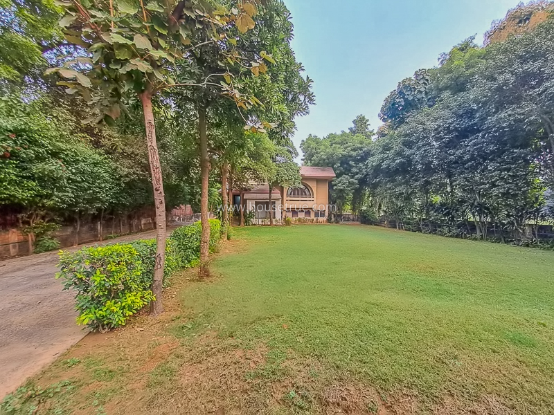 3 BHK Farm House For Rent in Vasant Kunj