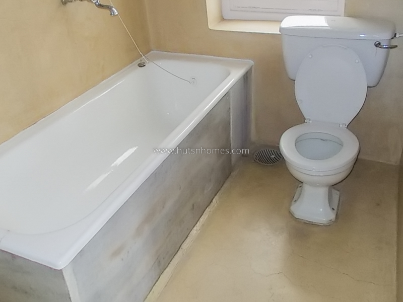 3 BHK Flat For Rent in Golf Links