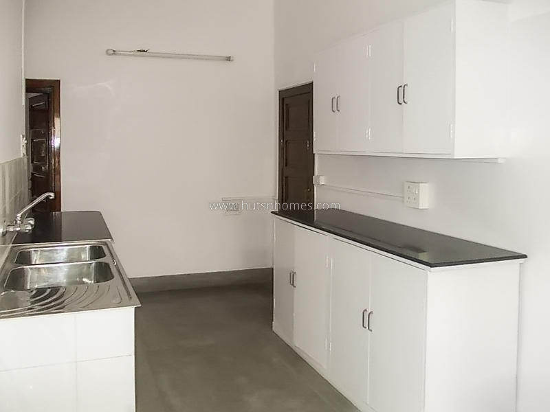 3 BHK Flat For Rent in Golf Links