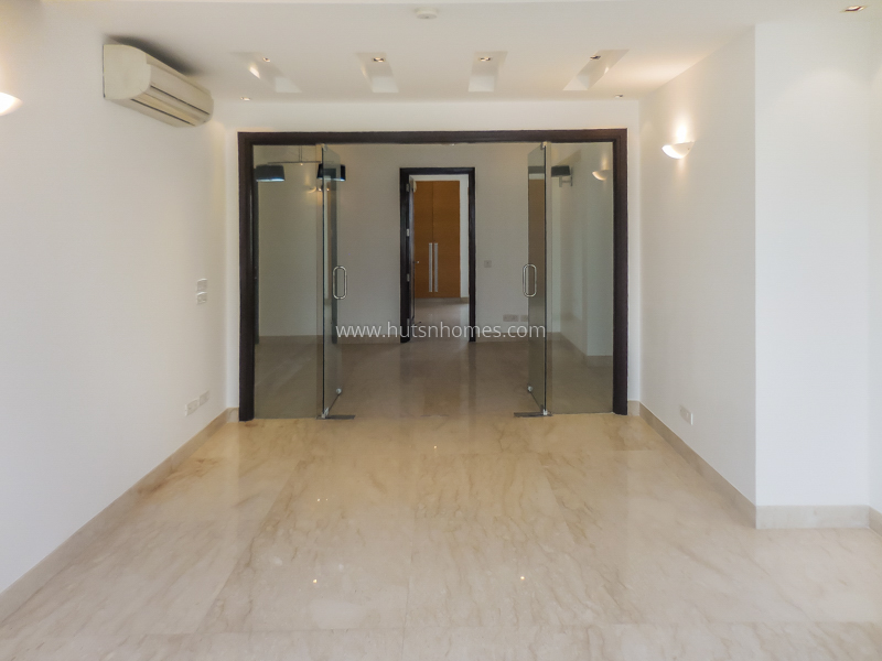 3 BHK Flat For Rent in Jor Bagh