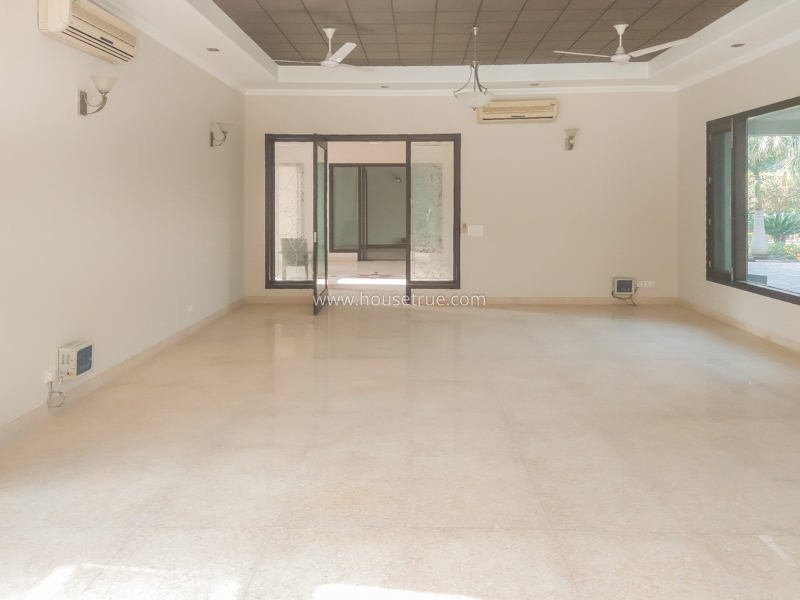 4 BHK Farm House For Rent in Dlf Chattarpur Farms