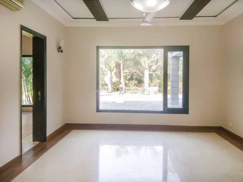 4 BHK Farm House For Rent in Dlf Chattarpur Farms