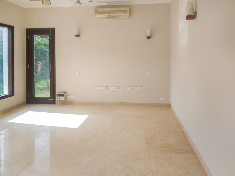 4 BHK Farm House For Rent in Dlf Chattarpur Farms