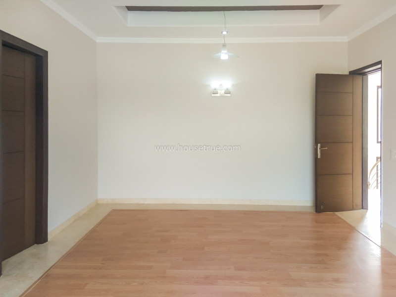 4 BHK Farm House For Rent in Dlf Chattarpur Farms