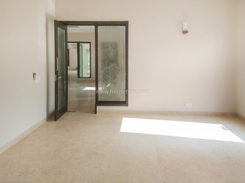 4 BHK Farm House For Rent in Dlf Chattarpur Farms