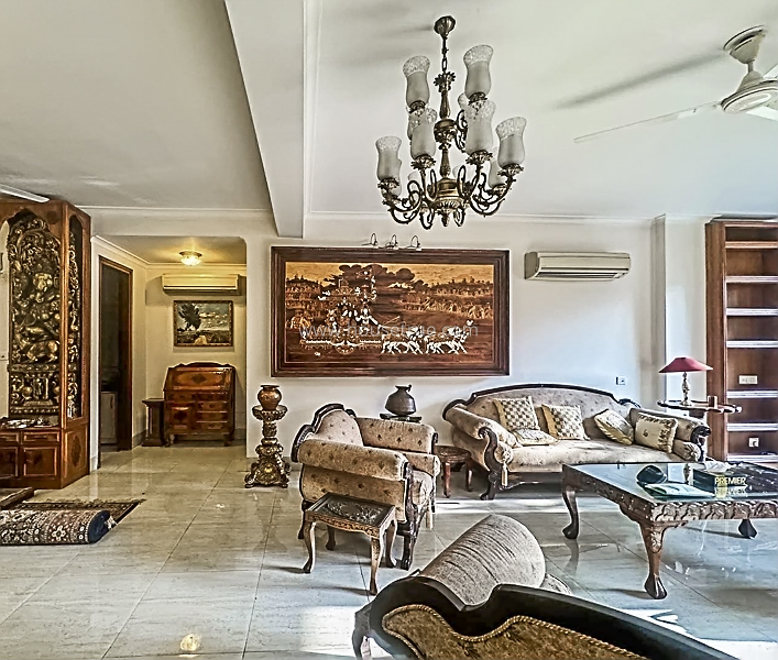 4 BHK Flat For Rent in Chanakyapuri